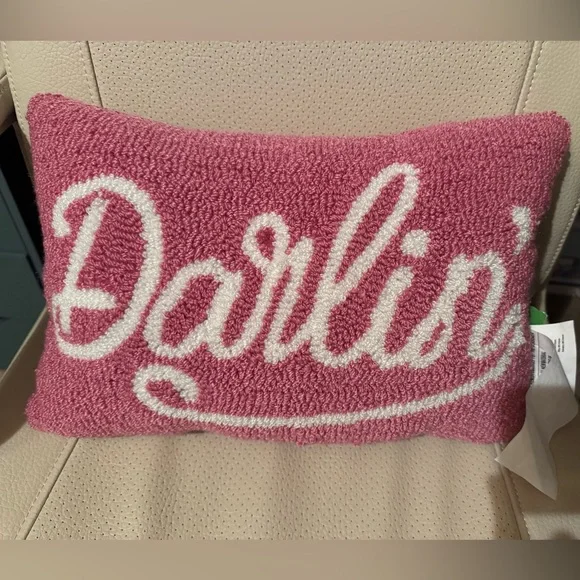 Pink 'Darlin'' Textured Pillow - Picture 1 of 2